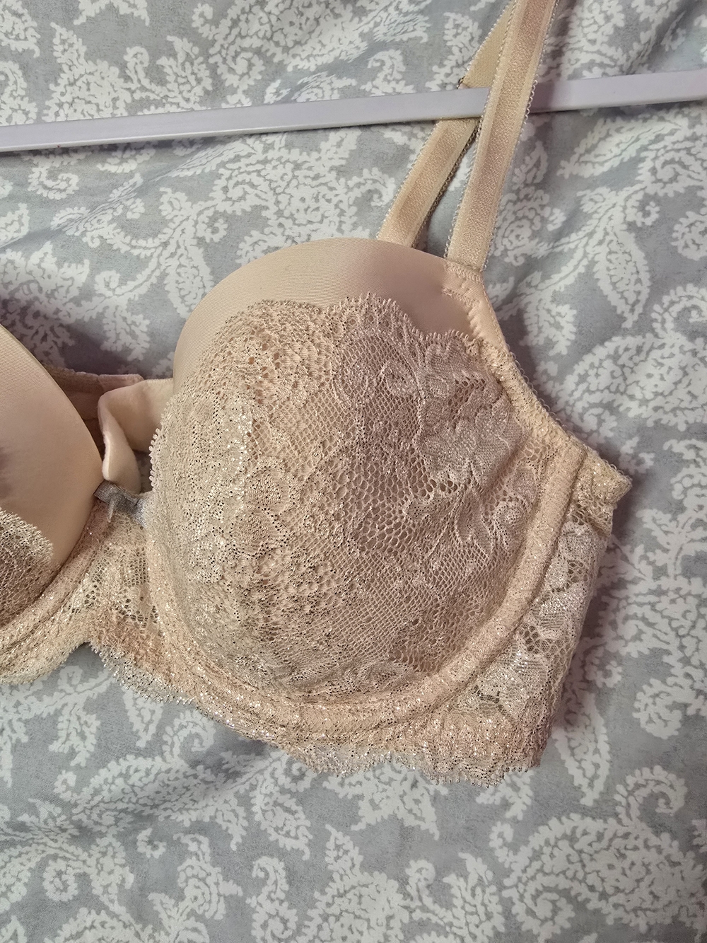 Victoria's Secret 36C NWOT Lace Balconette Bra Light Nude Pink - Picture 2 of 5